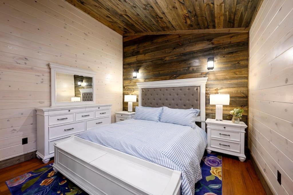 Brand New Luxury 2 Bedroom With Loft And Spa Sleeps 10 Broken Bow Luaran gambar